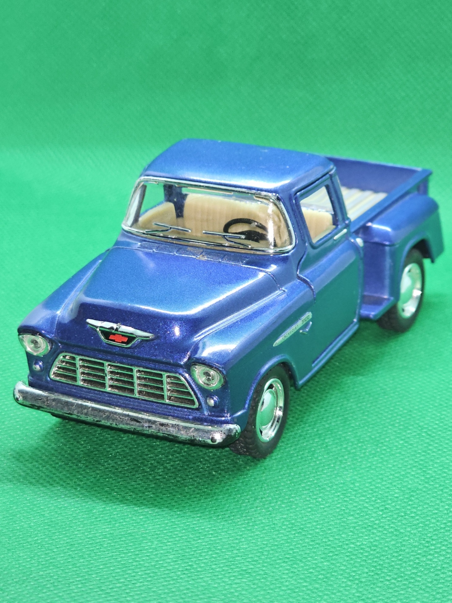 Blue classic truck model